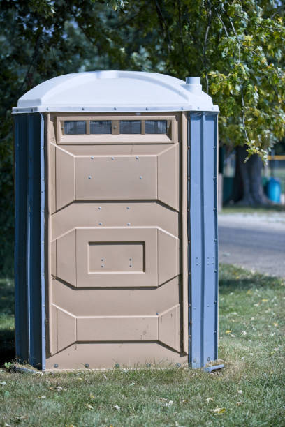 Portable Toilet Options We Offer in New Hartford Center, CT